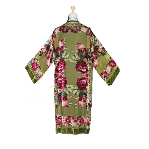 Kimono de terciopelo devore verde aceituna con flores 1 Julunggul