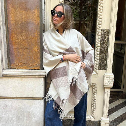 Poncho capa Rayas beige y marrón Julunggul