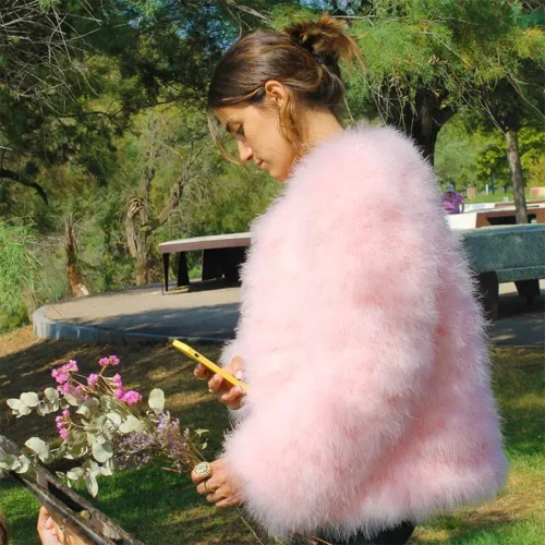 chaqueta de plumas rosa