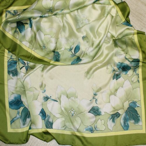 fular de semi seda verde Flores julunggul 1