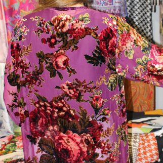 kimono terciopelo devore berenjena 2