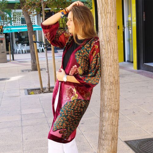 kimono terciopelo devore granate 2