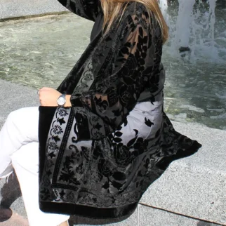 kimono terciopelo devore negro 6