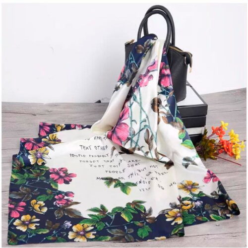 panuelo de mujer blanco y azul julunggul