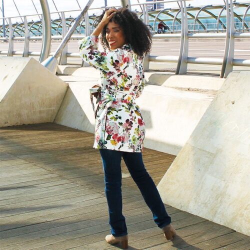 kimono de algodon blanco y flores julunggul