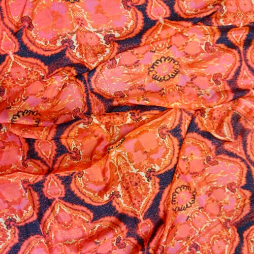 Pañuelo de seda medallones coral Julunggul
