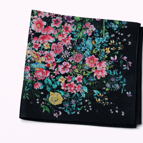 Pañuelo de semi seda 90x90 cm Flores negro