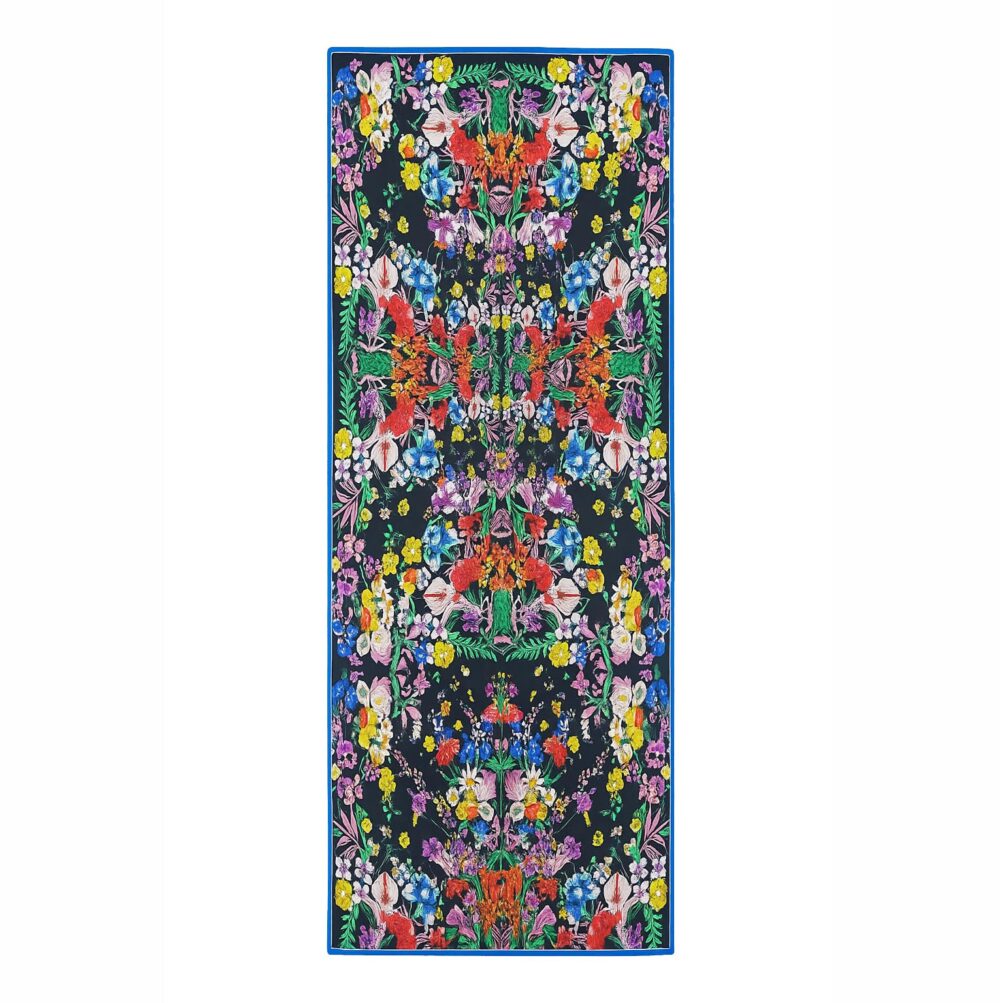 Fular de semiseda negro con flores colores Julunggul