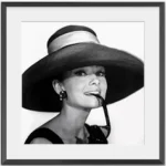 Audrey hepburn y pañuelo de seda