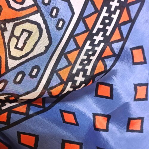 Pañuelo de seda fular azul con cenefas