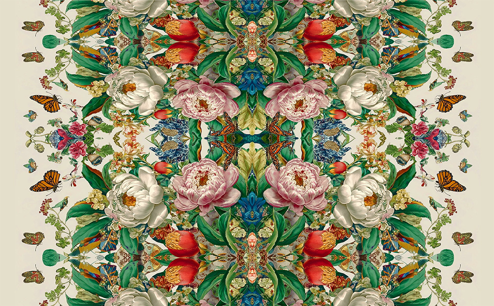 Fular de seda natural de flores rosa y verde y fondo beige - Imagen 2