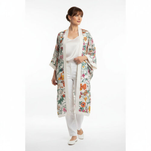 Kimono de semiseda largo blanco con flores